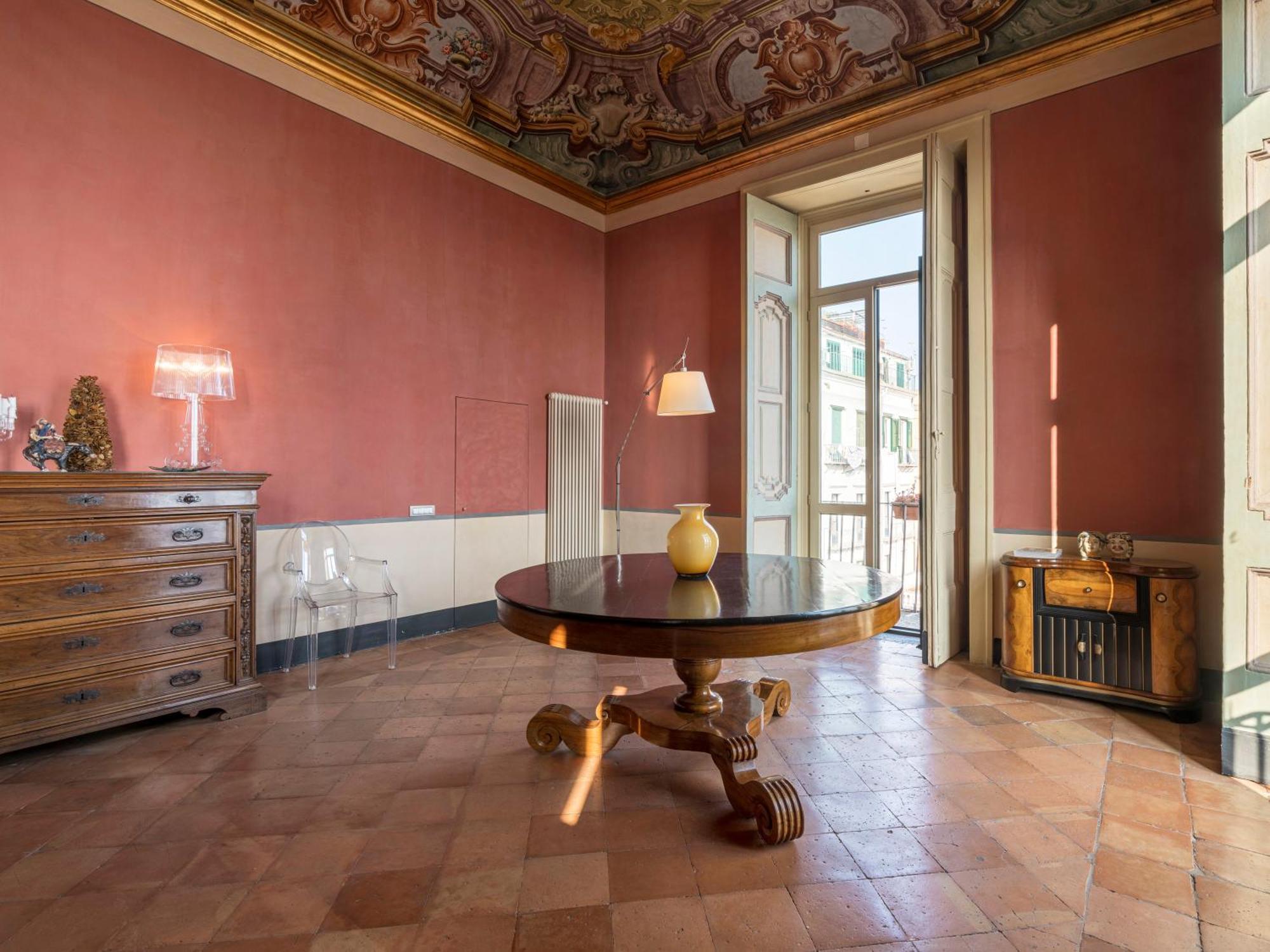 Starhost - Dimora Copeta Appartement Salerno Buitenkant foto