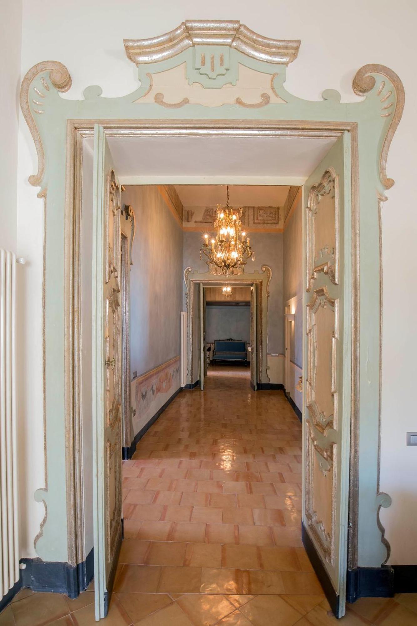 Starhost - Dimora Copeta Appartement Salerno Buitenkant foto