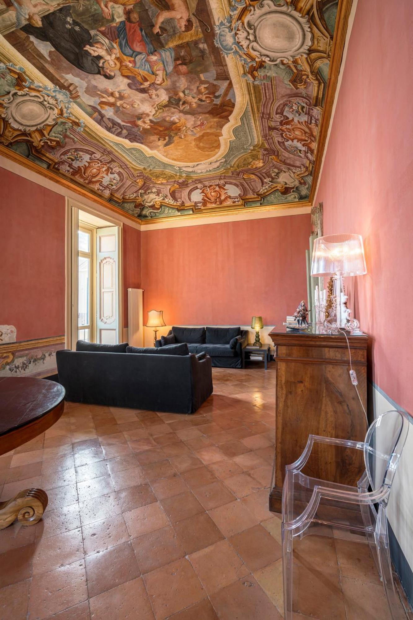 Starhost - Dimora Copeta Appartement Salerno Buitenkant foto