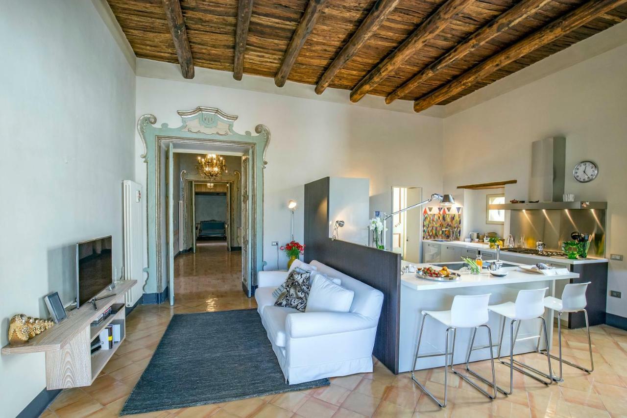Starhost - Dimora Copeta Appartement Salerno Buitenkant foto