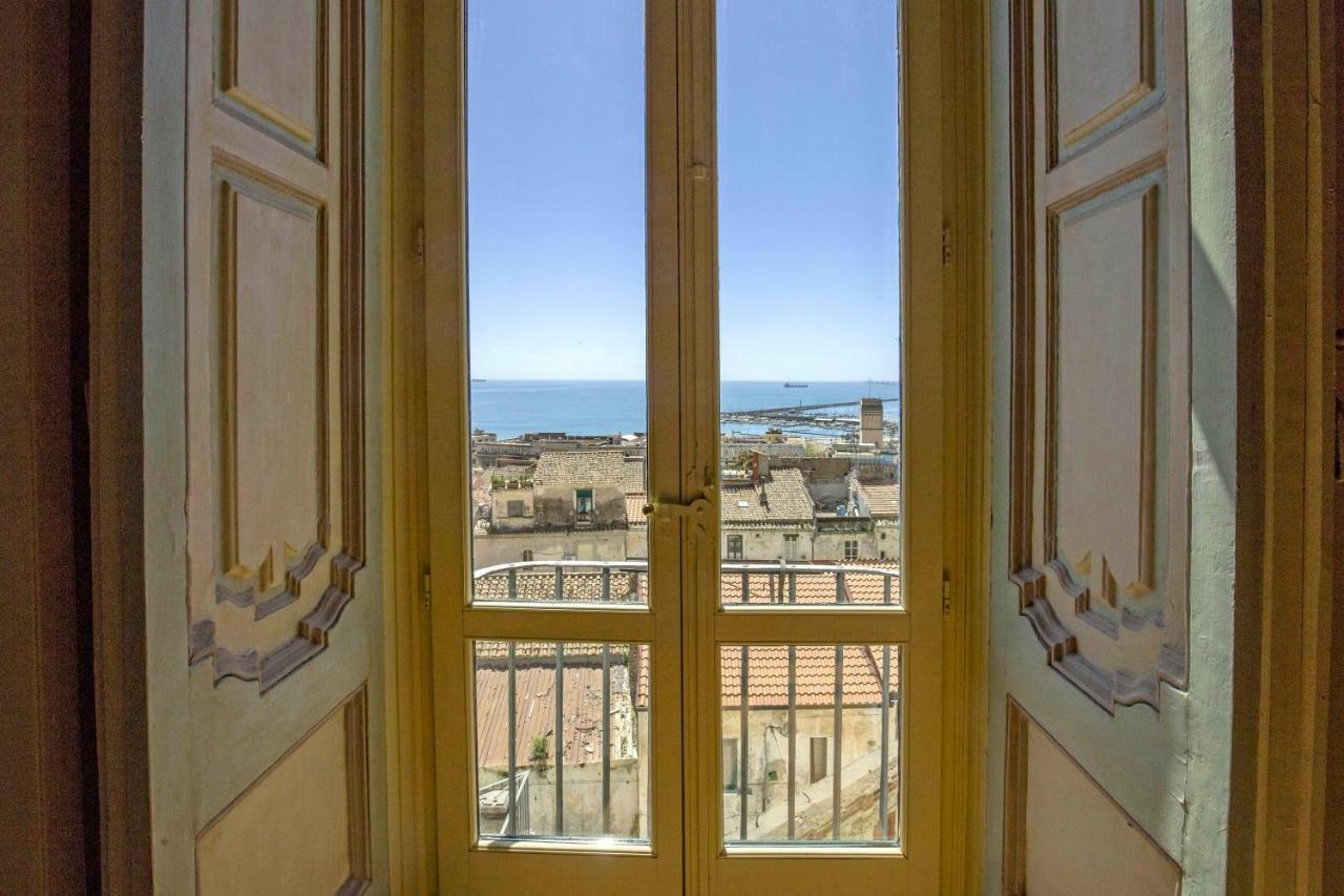 Starhost - Dimora Copeta Appartement Salerno Buitenkant foto